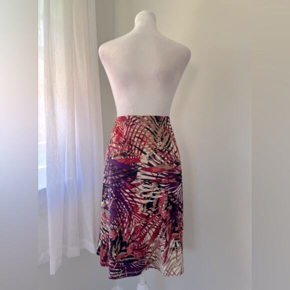 212 Collection Multicolored Tropical Print Lightweight Stretch Knee Length Skirt - Picture 7 of 10